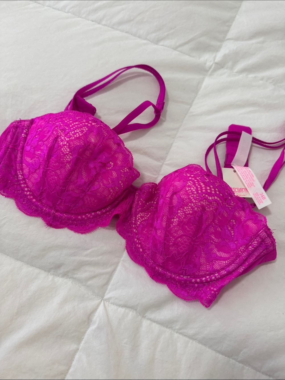 34B NWT Victoria’s Secrets PINK Lace Push Bra in Fuchsia Pink